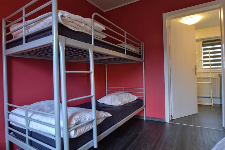 Room 7 of 29
