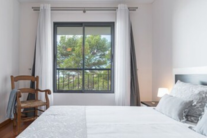Caniço III by Travel to Madeira