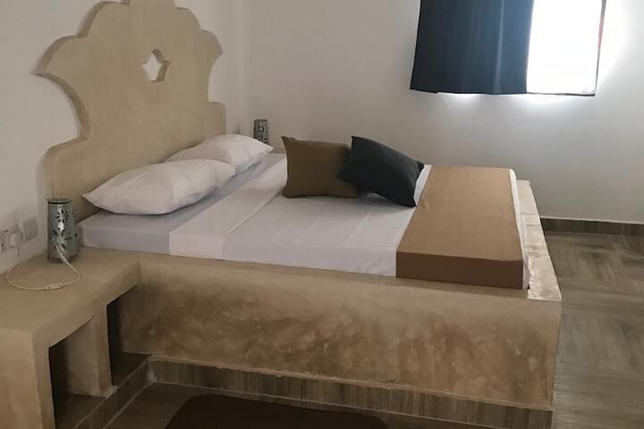 Room 19 of 149
