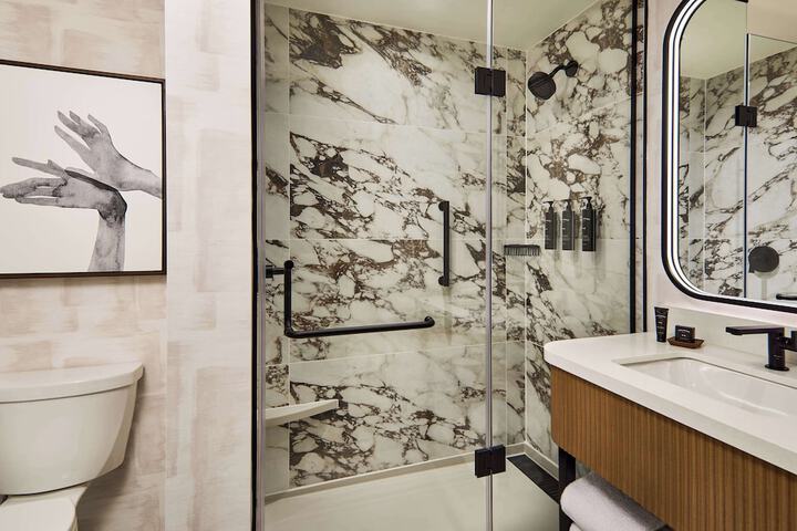 Bathroom shower