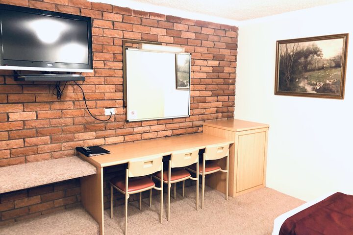Room 20 of 31