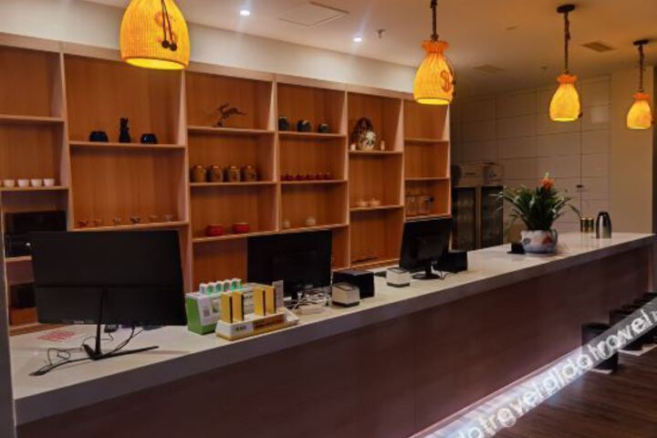 Hotel Interior 17 of 18