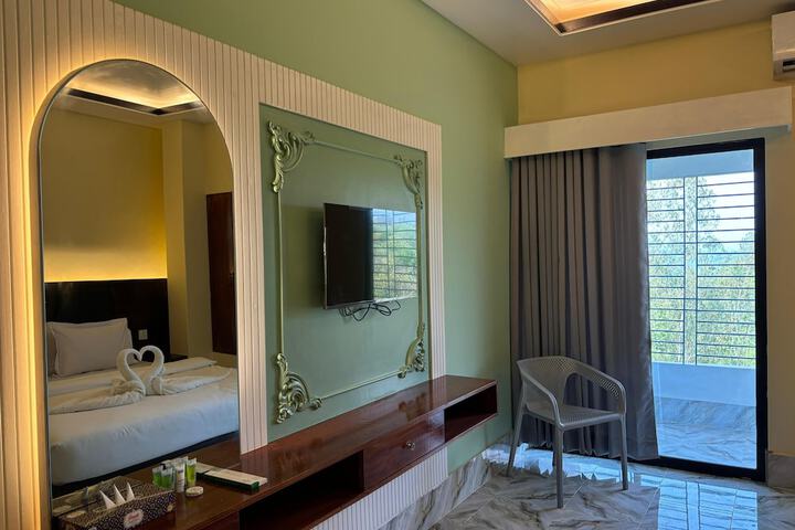 Room 45 of 82