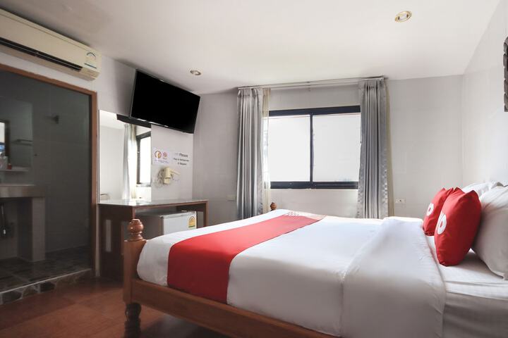 Room 8 of 29