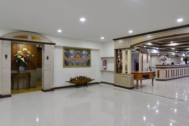 Lobby Entry