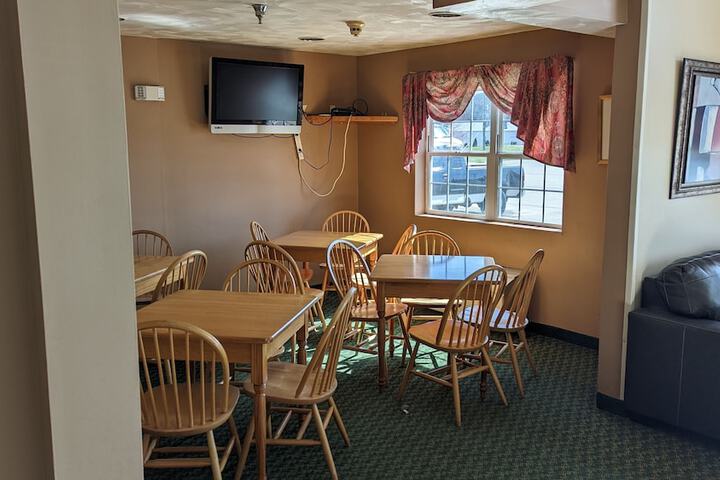 Breakfast area