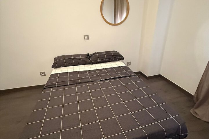 Room 7 of 23