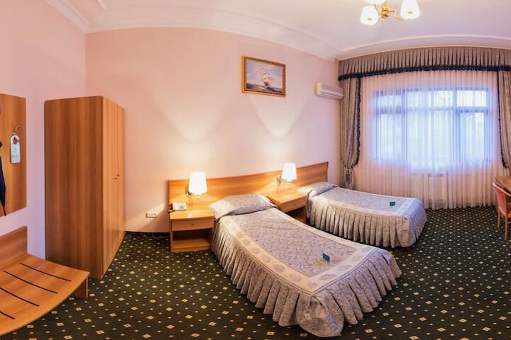 Room 2 of 24
