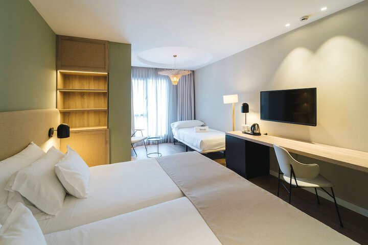 Room 25 of 78