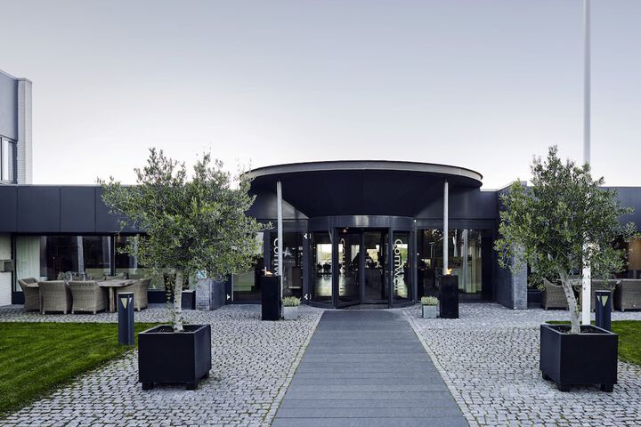 Hotel 54 of 62