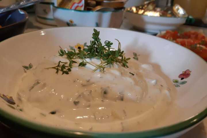 Dining 43 of 61