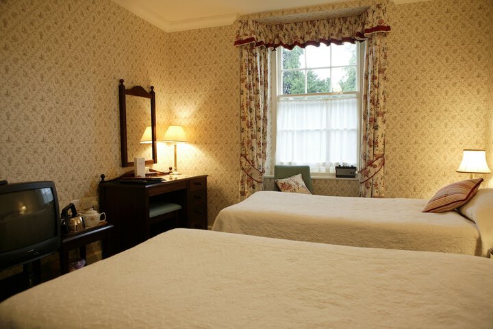 Room 4 of 46