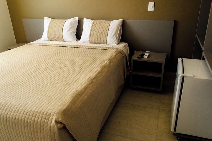 Room 21 of 47
