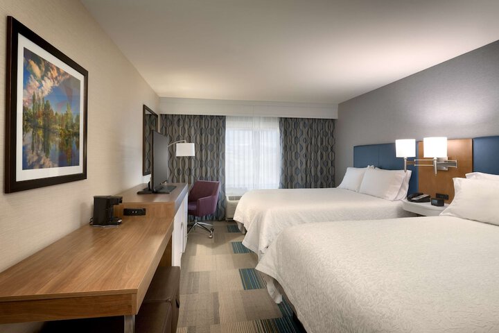 Room 11 of 35