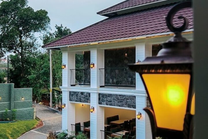 Hotel 86 of 106