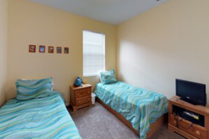 Room 26 of 30