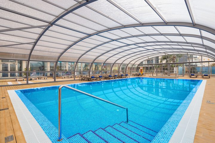 Pools & Facilities