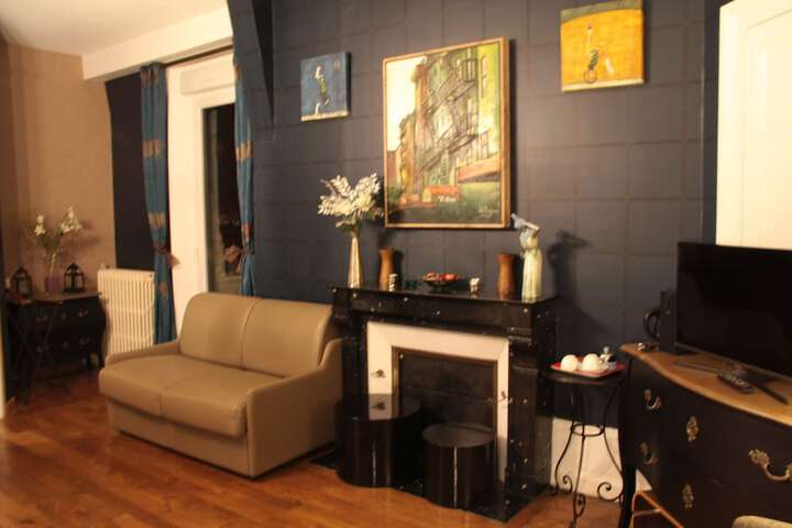 Room 90 of 193
