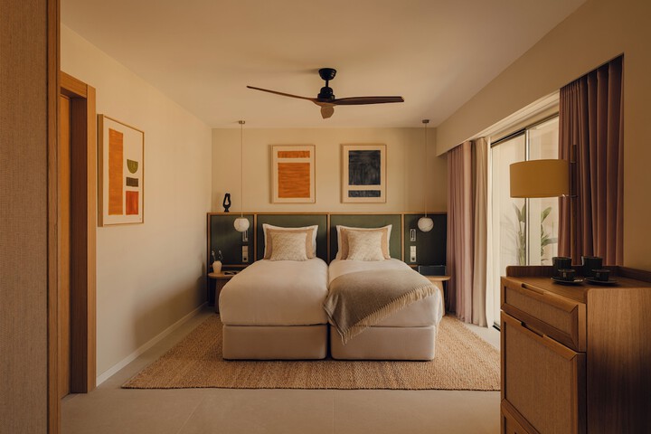 Room 20 of 74