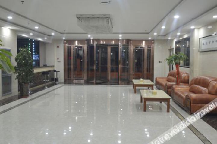 Hotel Interior 10 of 18