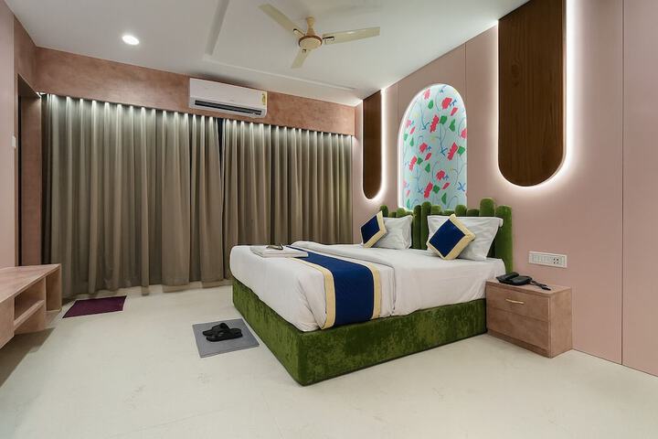 Room 54 of 81