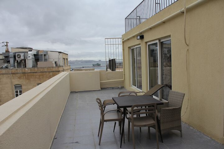 Terrace/Patio 26 of 44