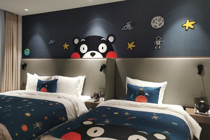 Room 38 of 68