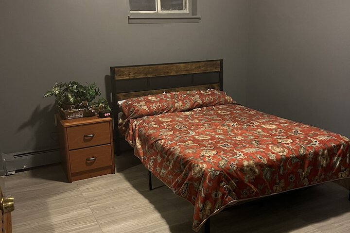 Room 8 of 17