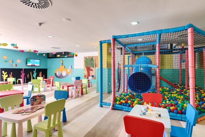 Childrens Activities 80 of 126