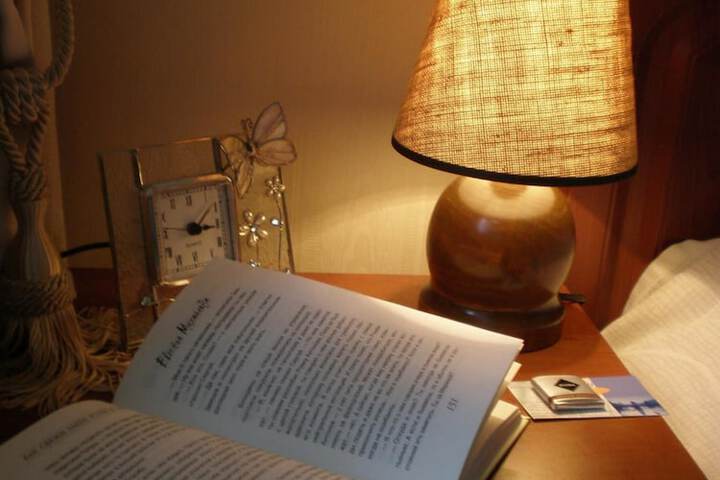 Room 19 of 33