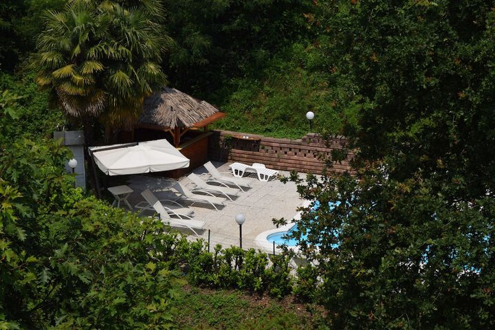 Pool Hotel