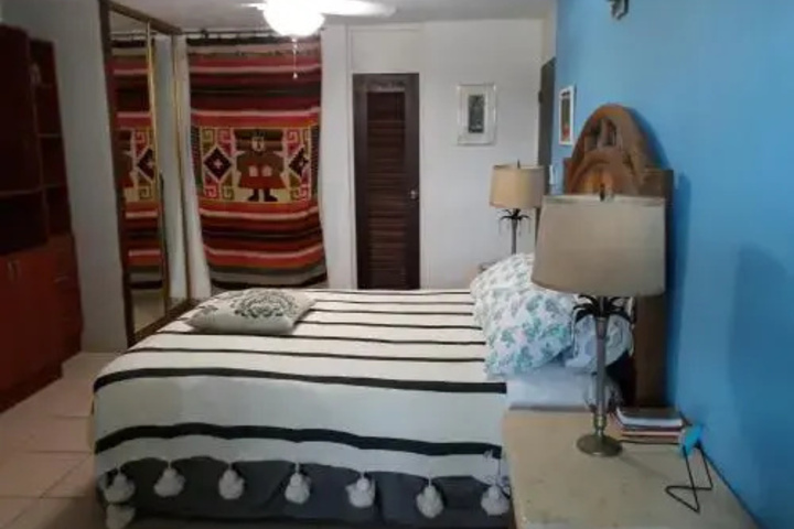 Room 4 of 22