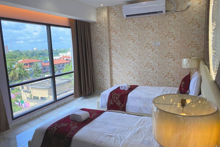 Room 19 of 25