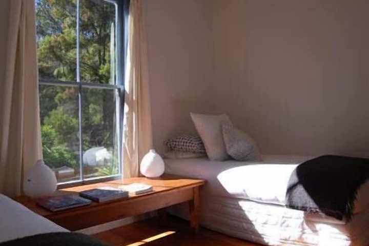 Room 3 of 15