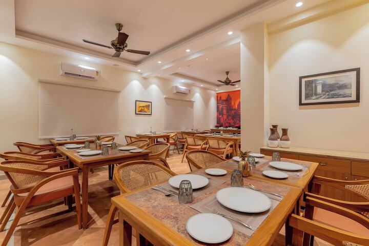 Dining 174 of 226