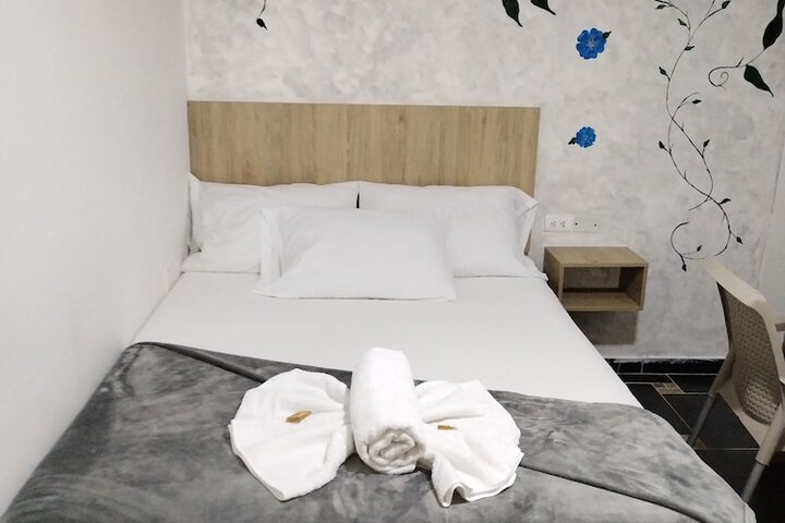 Room 3 of 69