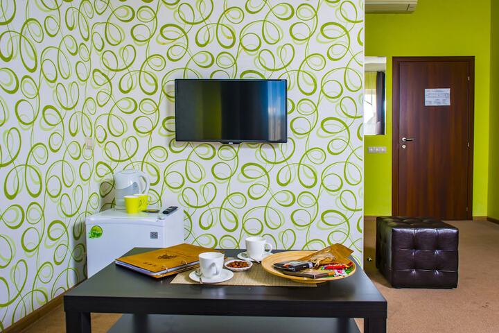 Room 4 of 71