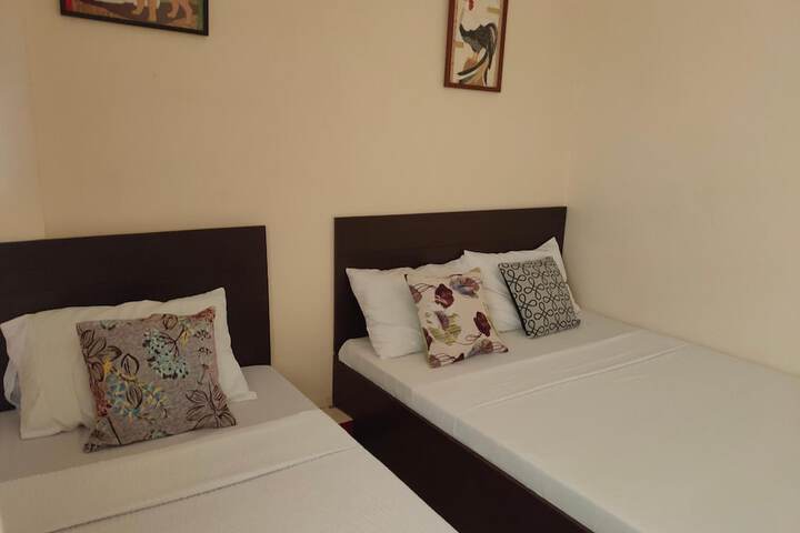 Room 16 of 22