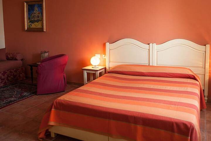 Room 12 of 31