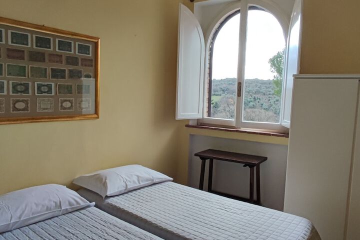 Room 9 of 56
