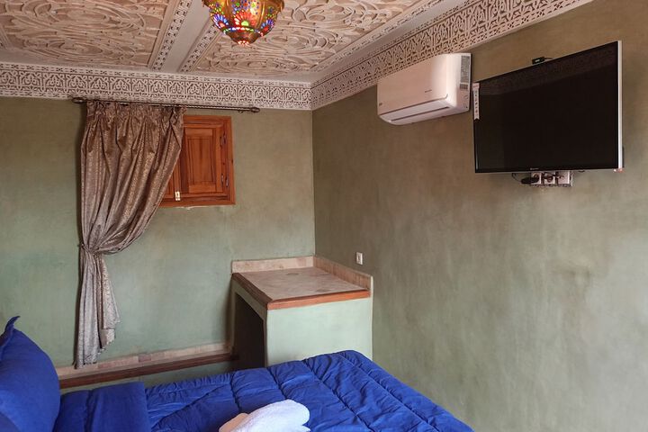 Room 42 of 63