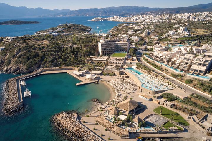 Photo of Zeus Eleva Mirabello Bay