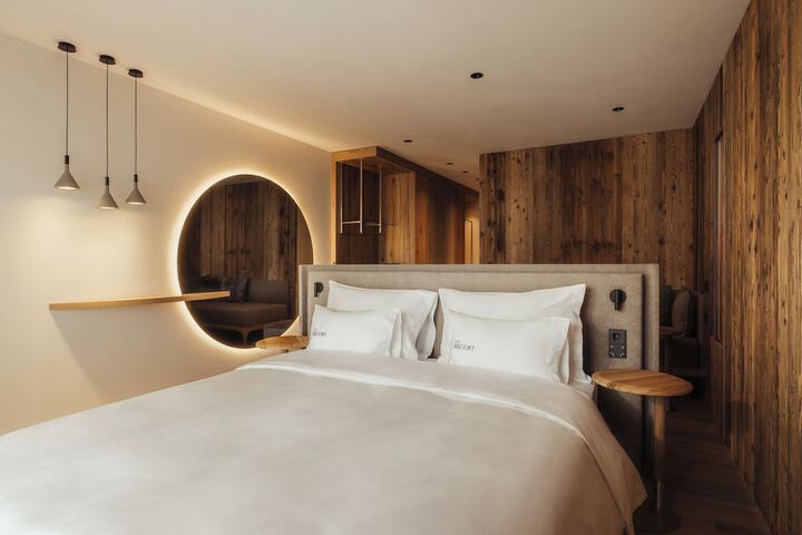 Room 25 of 92