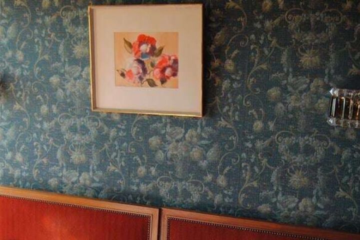 Room 7 of 34