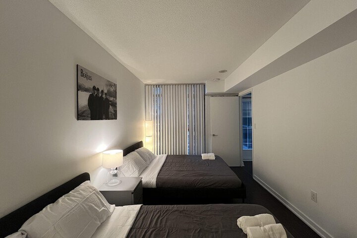 Room 101 of 187