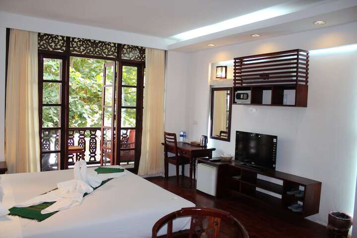 Room 15 of 52