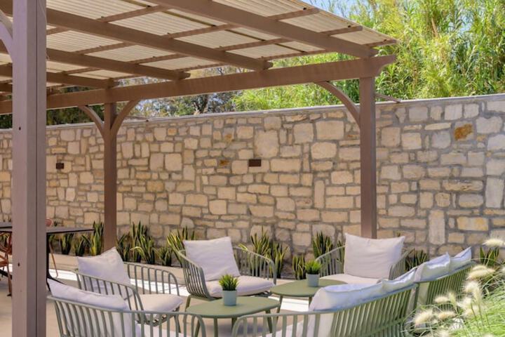 Terrace/Patio 113 of 123