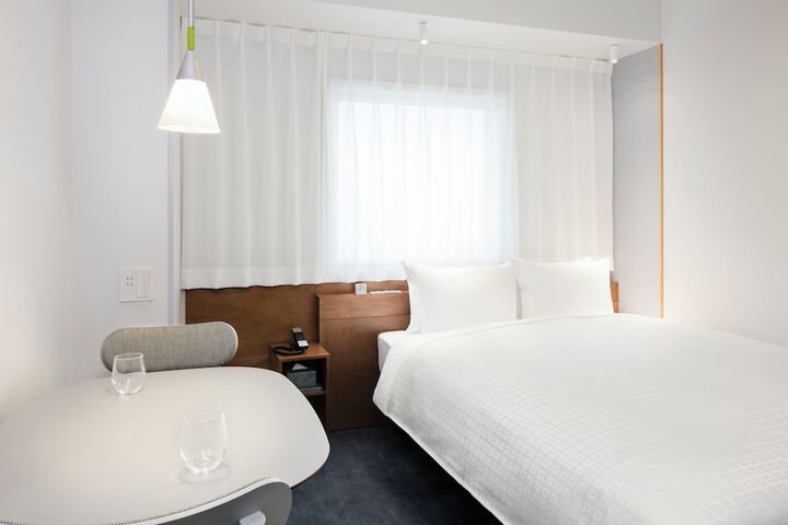 Room 16 of 86