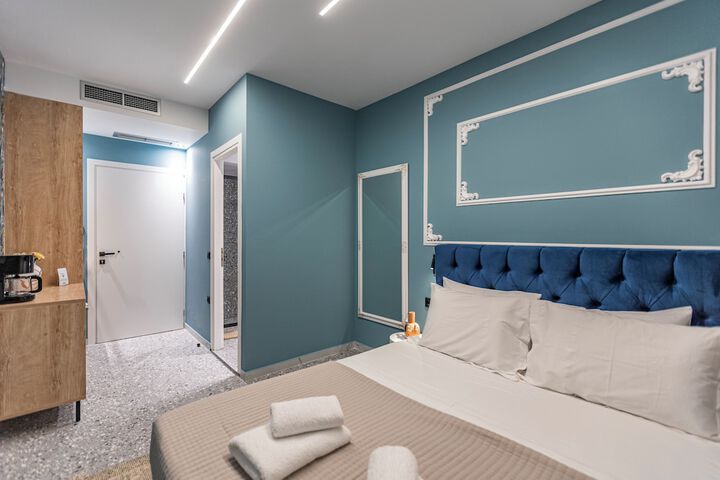 Room 40 of 100