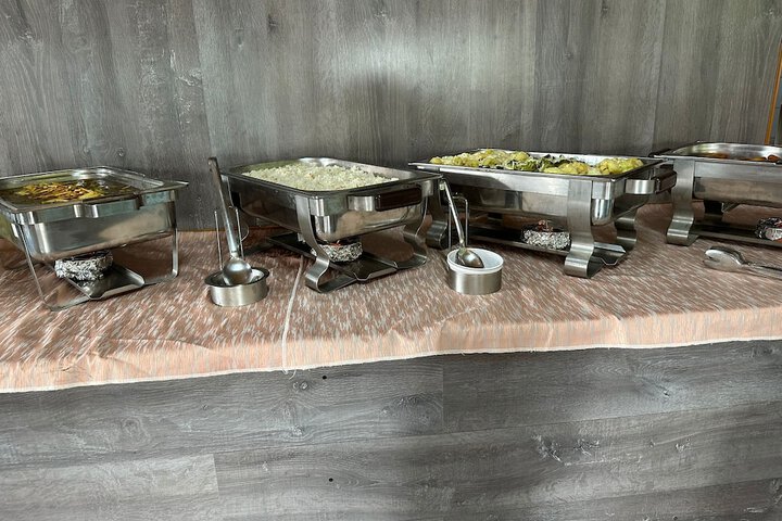 Dining 29 of 60